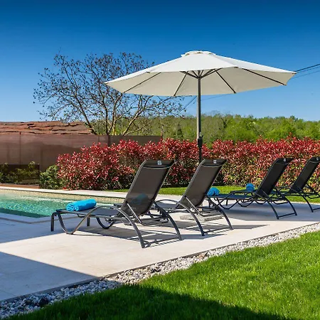度假居 Traumhafte Mit Privatpool Und Panoramablick